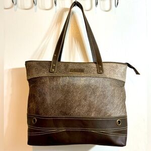 Sixtease Leather Tote Bag
